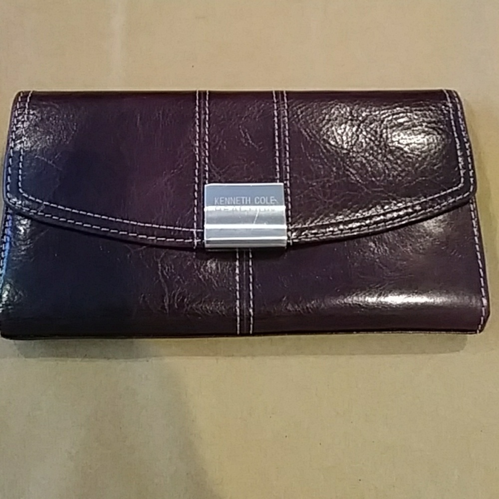 Kenneth Cole Reaction Leather Brown Wallet